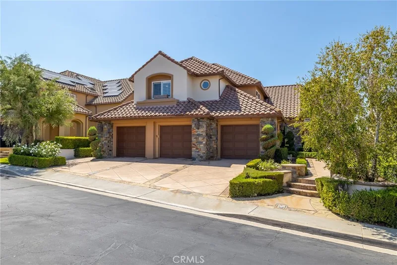 18 Hillrise, Rancho Santa Margarita, CA 92679
