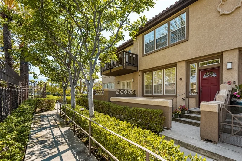 183 Montana Del Lago Drive, Rancho Santa Margarita, CA 92688