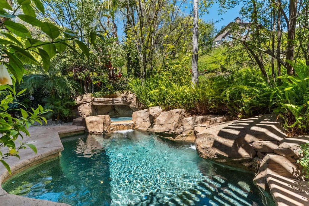 21792 Hermosa Lane, Rancho Santa Margarita CA 92679 - photo 5