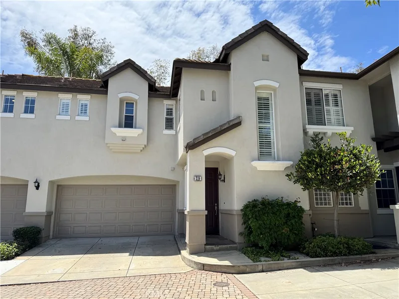 219 Seacountry Lane, Rancho Santa Margarita, CA 92688