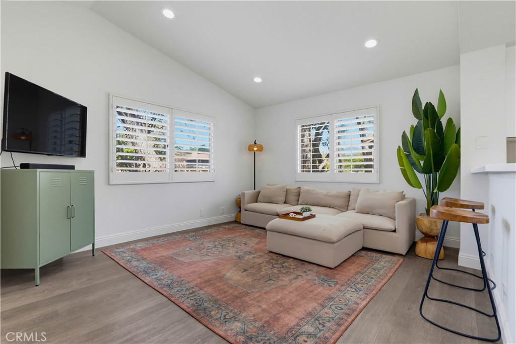 23 Pomelo, Rancho Santa Margarita CA 92688 - photo 8