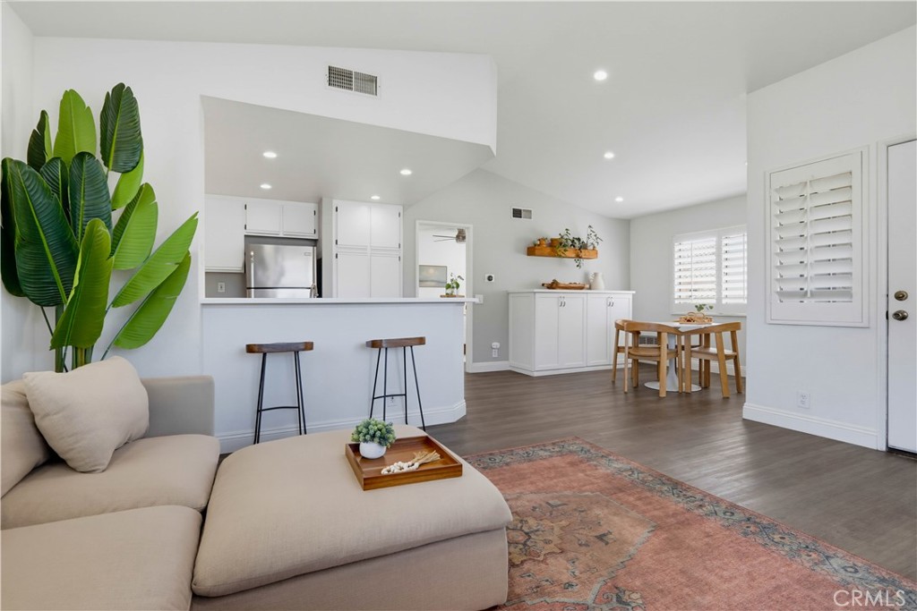 23 Pomelo, Rancho Santa Margarita CA 92688 - photo 10
