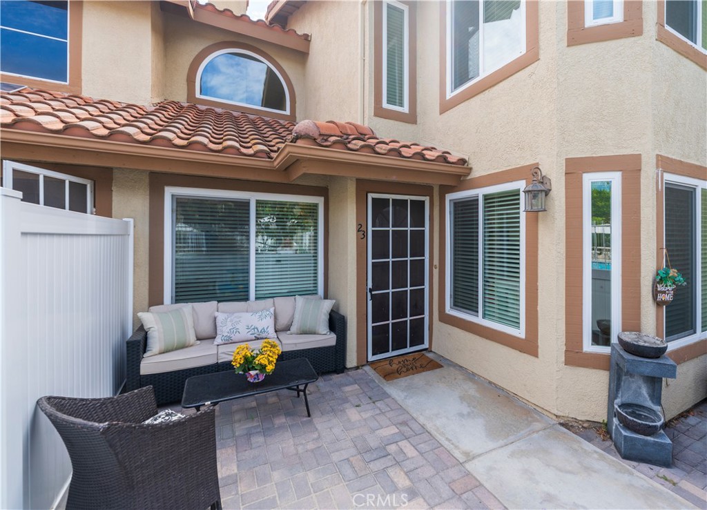 front large patio - 23 Vista Colinas, Rancho Santa Margarita CA 92688 - photo 1