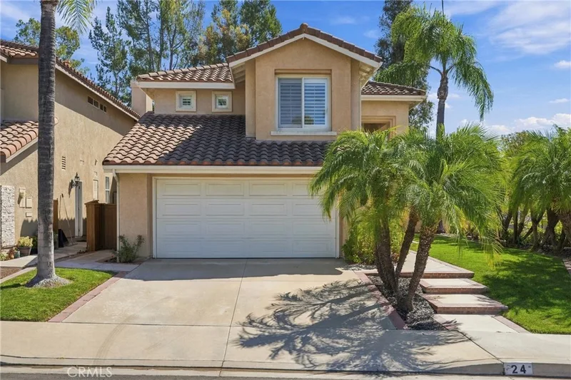 24 Via Boyero, Rancho Santa Margarita, CA 92688