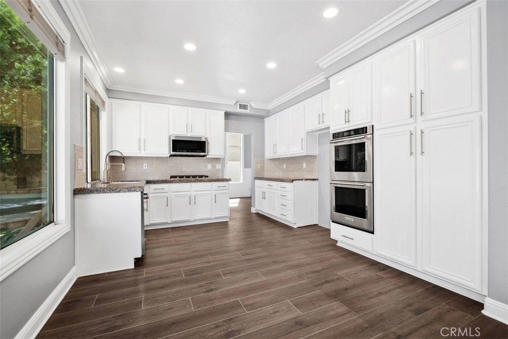 24 Via Gatillo, Rancho Santa Margarita CA 92688 - photo 11