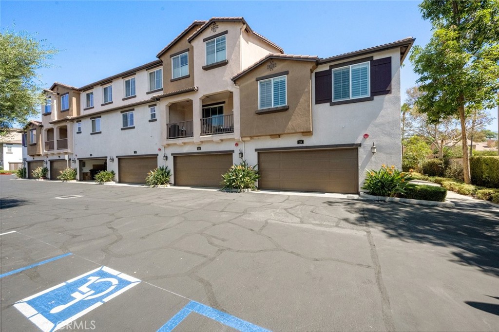 Garage Entry - 25 Castilla, Rancho Santa Margarita CA 92688 - photo 37