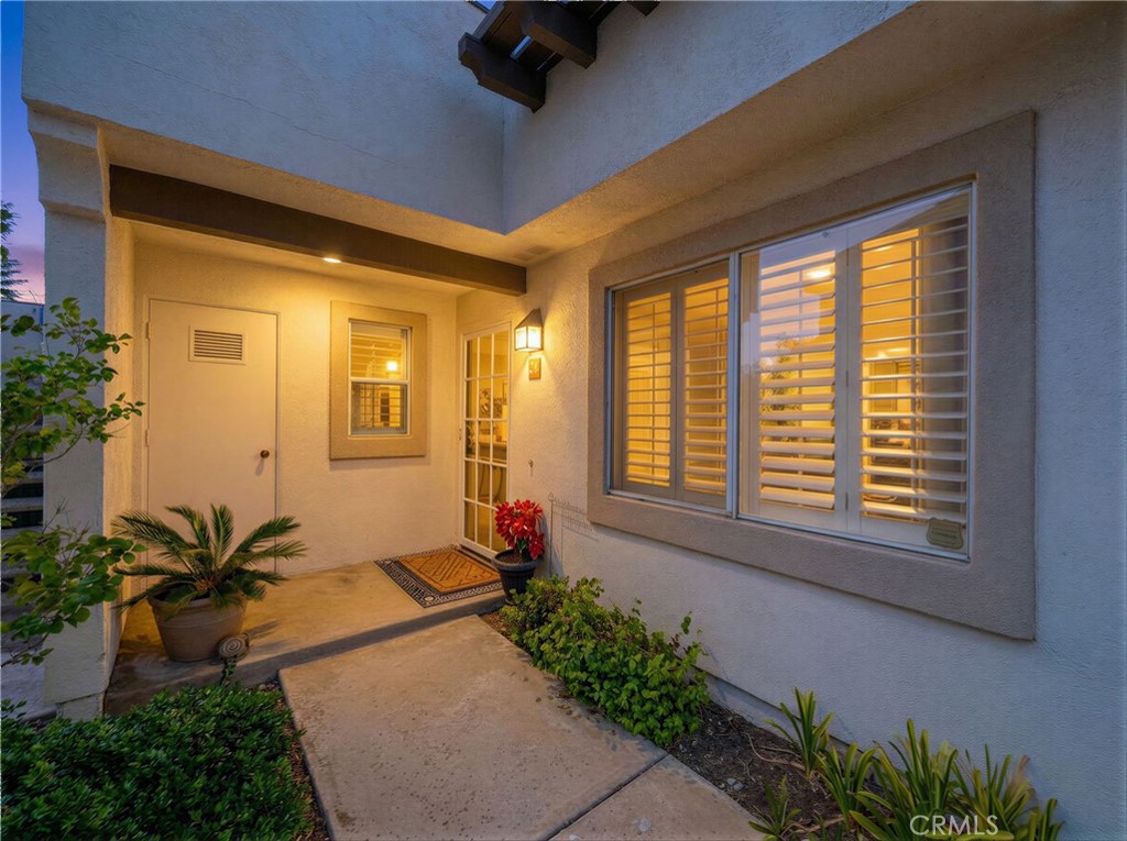 27 Via Lavendera, Rancho Santa Margarita CA 92688 - photo 1