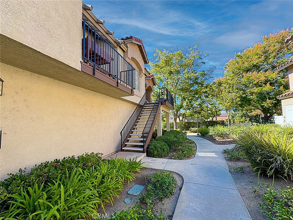 28 Blue Oak 96, Rancho Santa Margarita CA 92688 - photo 3