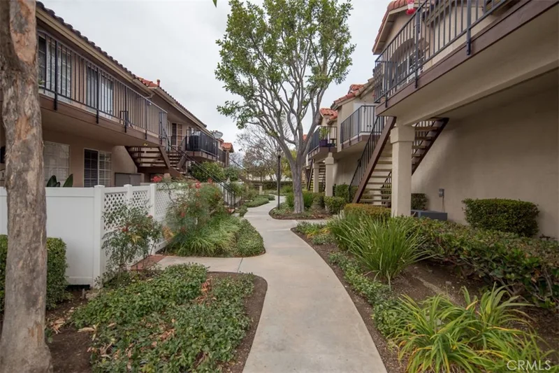 29 Blue Oak 95, Rancho Santa Margarita, CA 92688