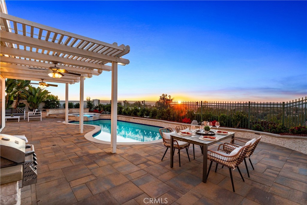 29 Muirfield, Rancho Santa Margarita CA 92679 - photo 1