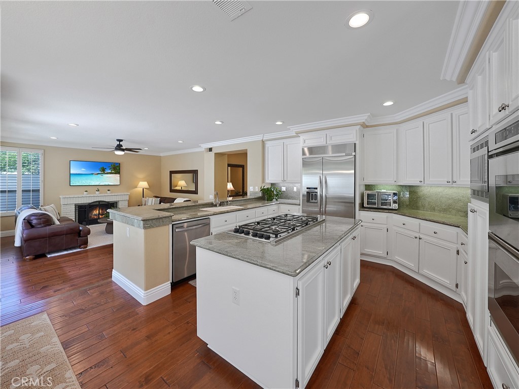 3 Sembrado, Rancho Santa Margarita CA 92688 - photo 6