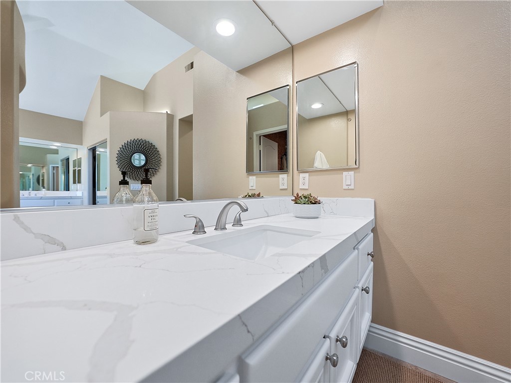 3 Sembrado, Rancho Santa Margarita CA 92688 - photo 24