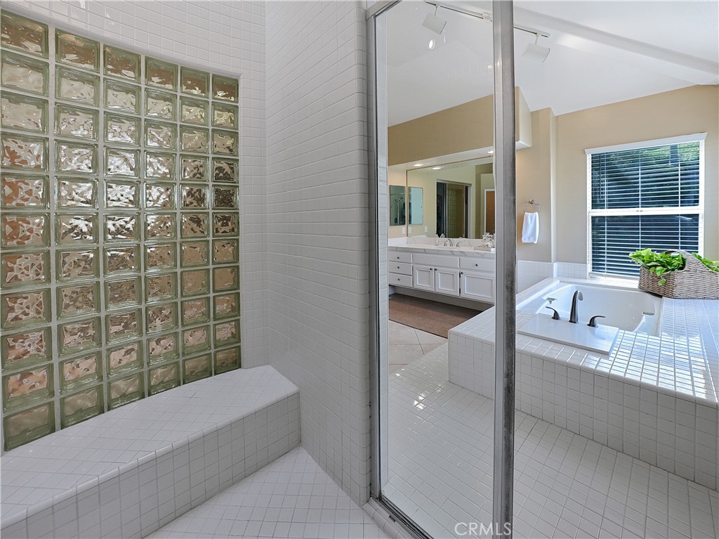 3 Sembrado, Rancho Santa Margarita CA 92688 - photo 29