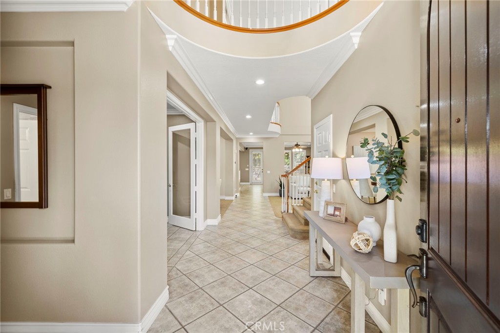 Front entryway. - 30 Acanthus, Rancho Santa Margarita CA 92688 - photo 17