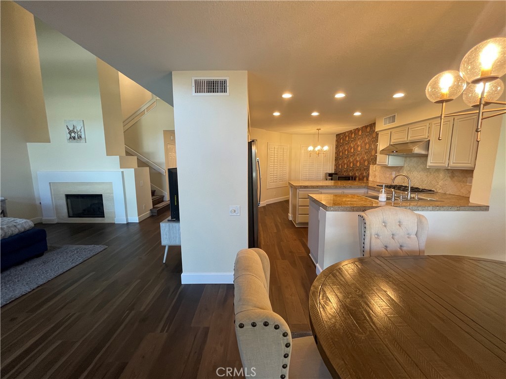 Spacious! - 31 Calle Melinda, Rancho Santa Margarita CA 92688 - photo 2