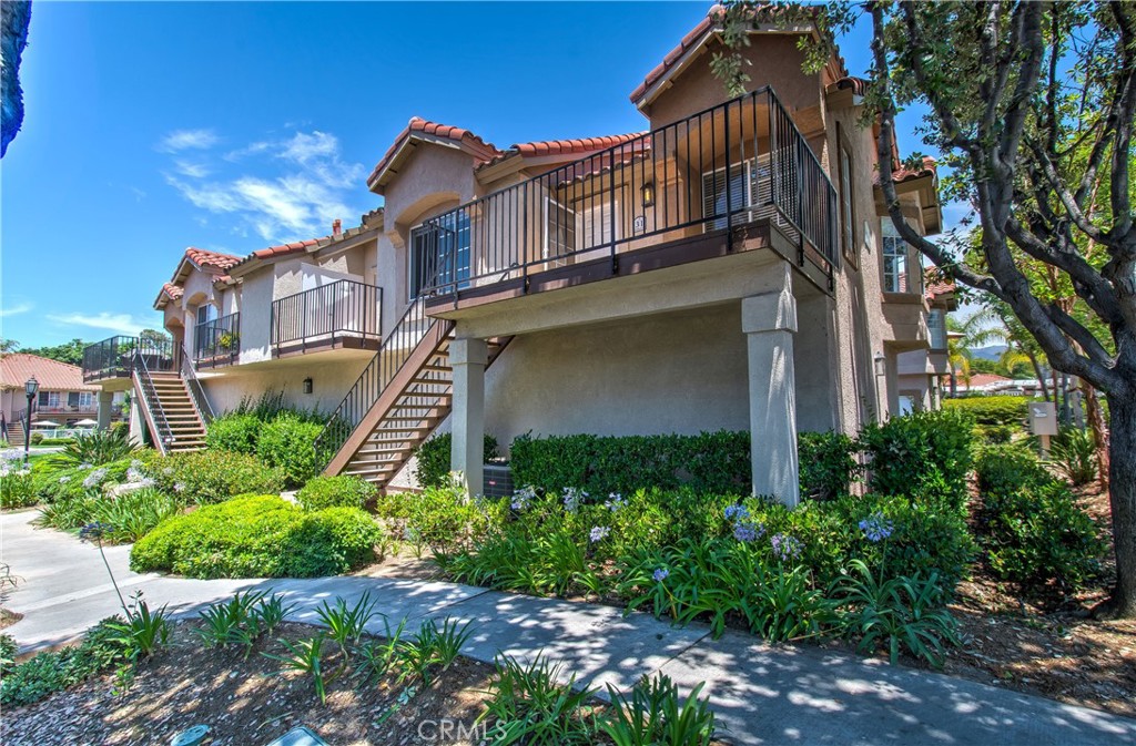 31 Hemlock, Rancho Santa Margarita CA 92688 - photo 1