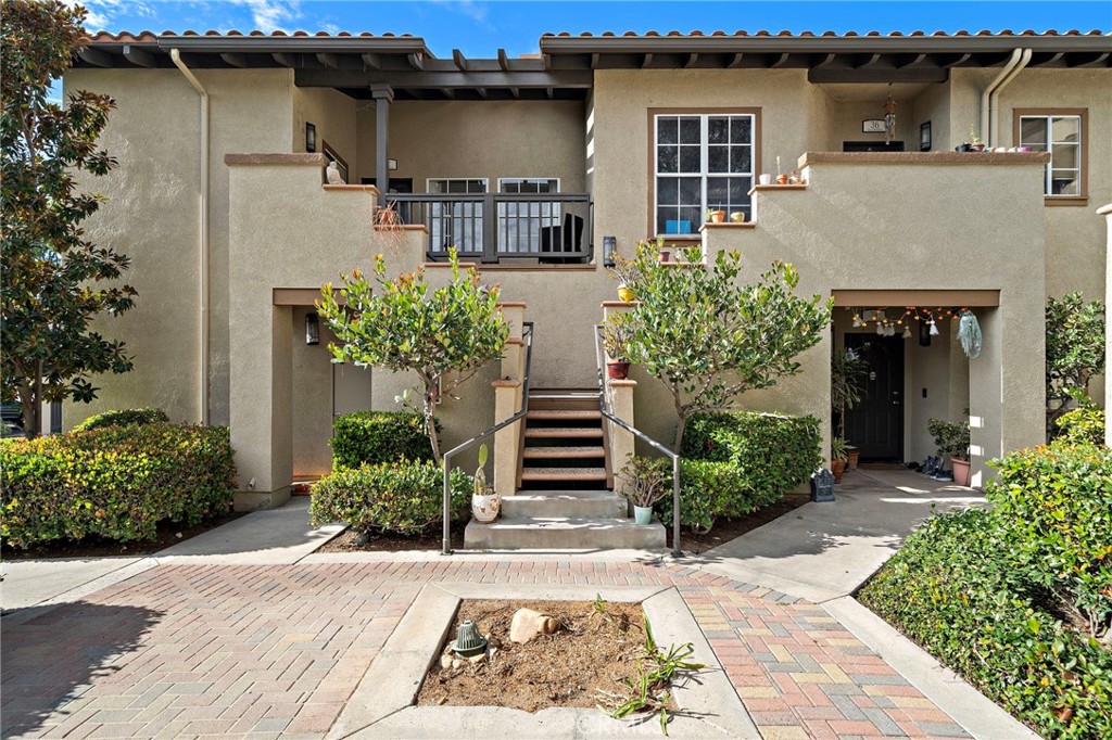 Welcome to 32 Via Contento, Rancho Santa Margarita - 32 Via Contento, Rancho Santa Margarita CA 92688 - photo 1