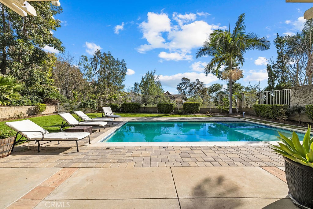 32092 Weeping Willow, Rancho Santa Margarita CA 92679 - photo 1