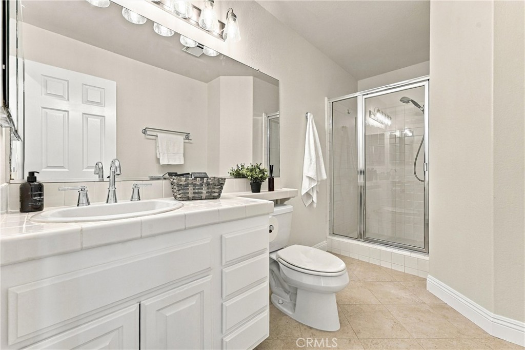 Full bath downstairs. - 32922 Brookseed, Rancho Santa Margarita CA 92679 - photo 23