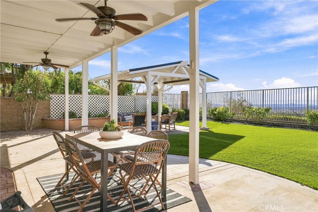 Ready for dining and all your entertaining needs - 32922 Brookseed, Rancho Santa Margarita CA 92679 - photo 45