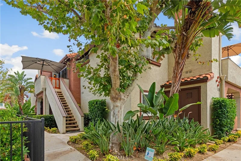 34 Rosa 3, Rancho Santa Margarita, CA 92688
