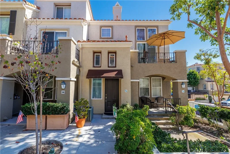 36 Via Cordoba, Rancho Santa Margarita, CA 92688