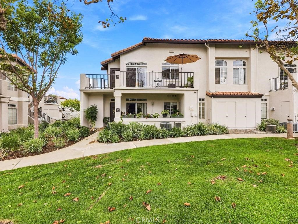 Corner Lot-Private Upper Unit, Lots of privacy and view. - 39 De Lino, Rancho Santa Margarita CA 92688 - photo 5