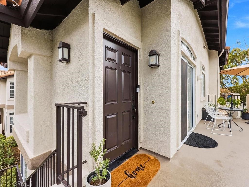 Large patio with gate - 39 De Lino, Rancho Santa Margarita CA 92688 - photo 8