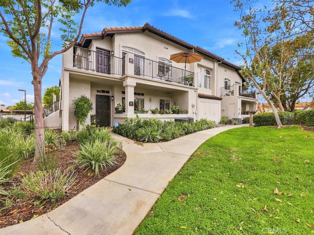 Desirable cul-de-sac location with a spacious yard and just a short walk to the park! - 39 De Lino, Rancho Santa Margarita CA 92688 - photo 32