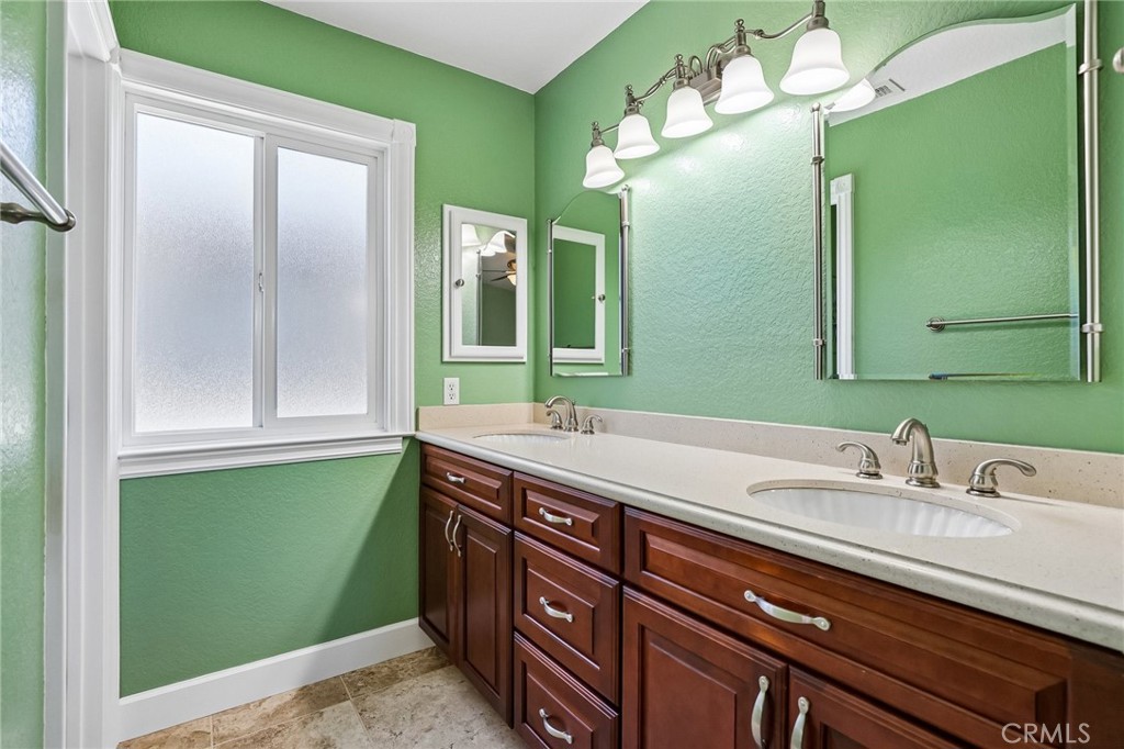 4 El Vaquero, Rancho Santa Margarita CA 92688 - photo 22