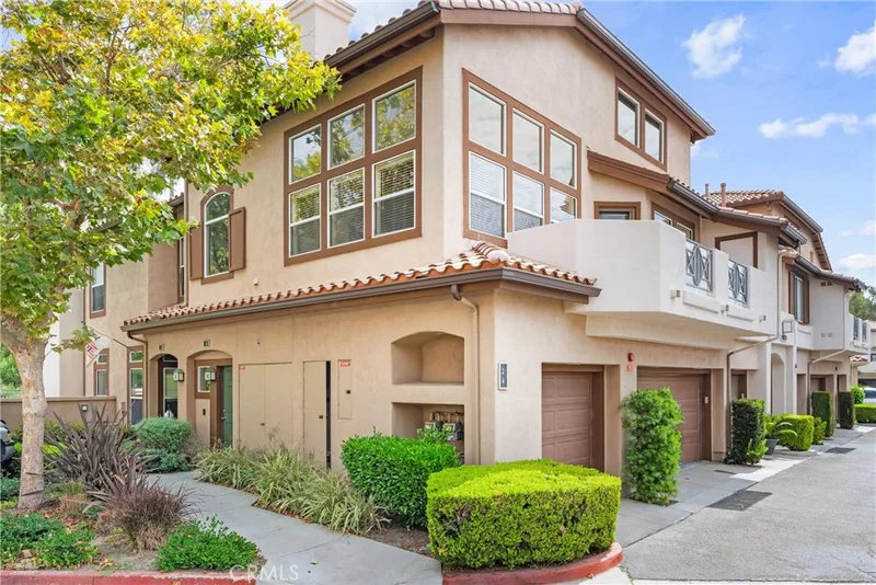 4 Paseo Del Sol, Rancho Santa Margarita, CA 92688