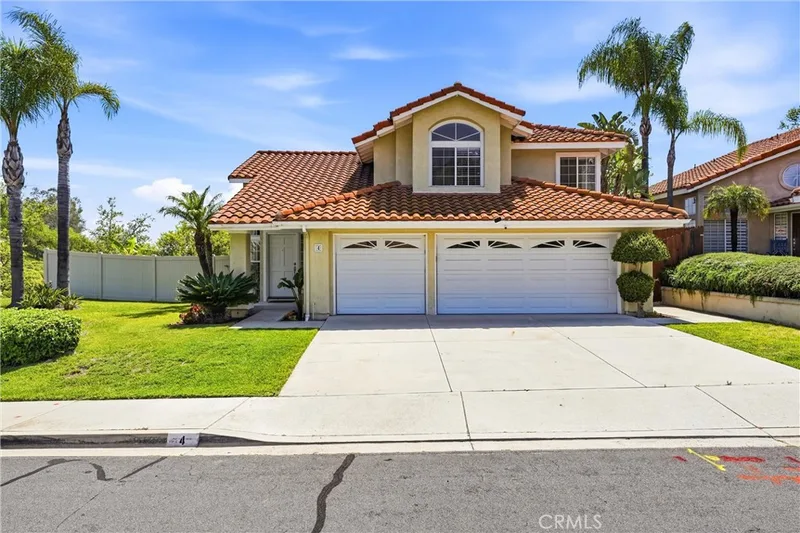 4 San Patricio, Rancho Santa Margarita, CA 92688