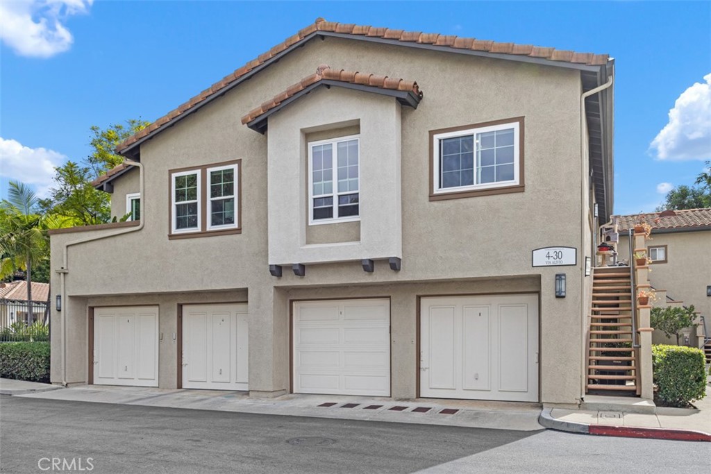 4 Via Alivio, Rancho Santa Margarita CA 92688 - photo 1