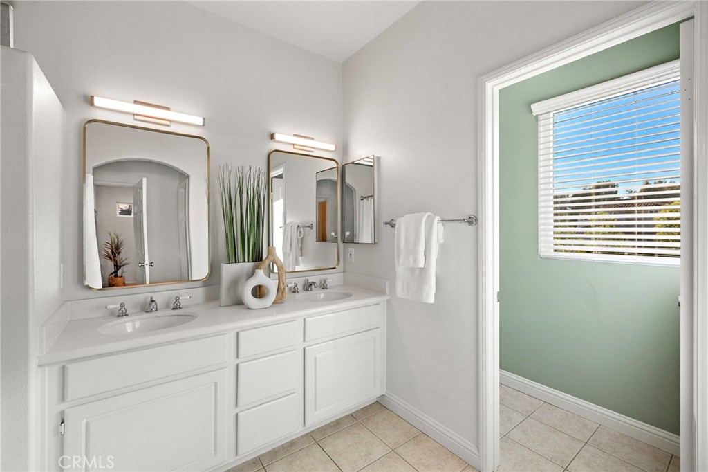 42 Paseo Viento, Rancho Santa Margarita CA 92688 - photo 19