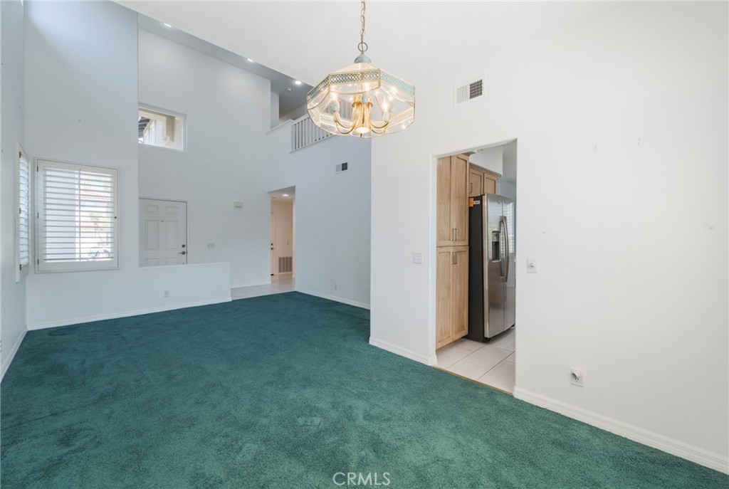 Tons of windows - 42 Via Brida, Rancho Santa Margarita CA 92688 - photo 8