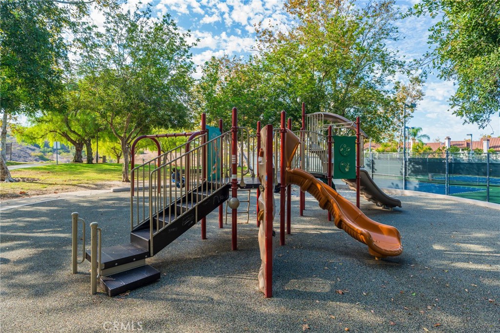 Great place to raise your family - 42 Via Brida, Rancho Santa Margarita CA 92688 - photo 45