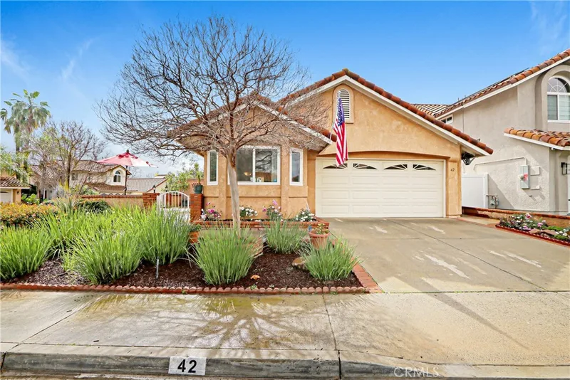 42 Via Zapador, Rancho Santa Margarita, CA 92688