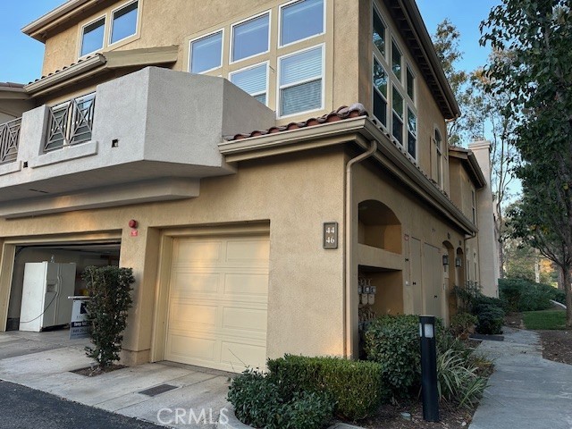 Two Story with 2 Car Garage Townhome End Unit - 44 Via Madera, Rancho Santa Margarita CA 92688 - photo 1