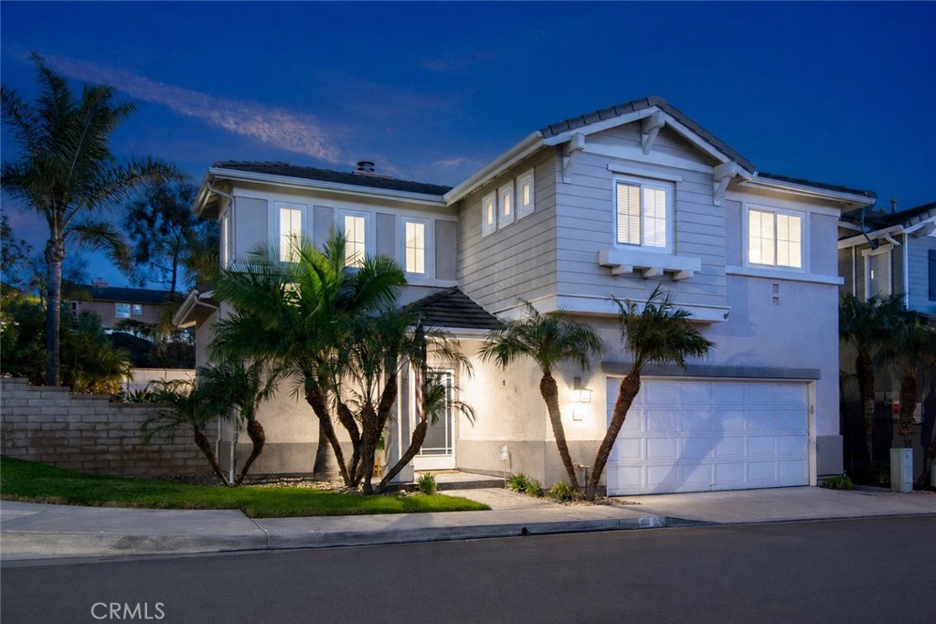 Beautiful 3 bedroom home located on a desirable corner lot in the Avelino Tract in the heart of Las Flores. - 44 Willowbrook Lane, Rancho Santa Margarita CA 92688 - photo 1