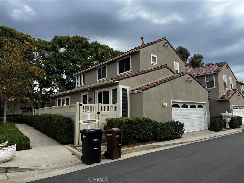 45 Paseo Vespertino, Rancho Santa Margarita, CA 92688