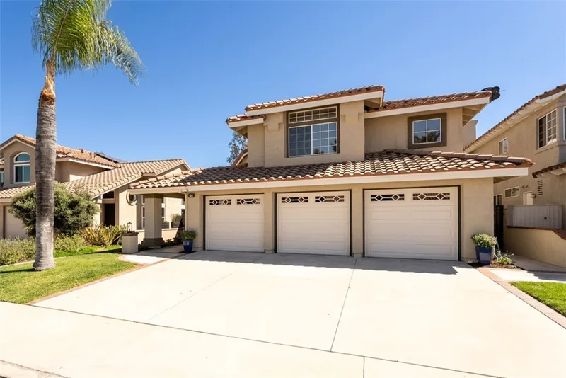 54 Sillero, Rancho Santa Margarita, CA 92688