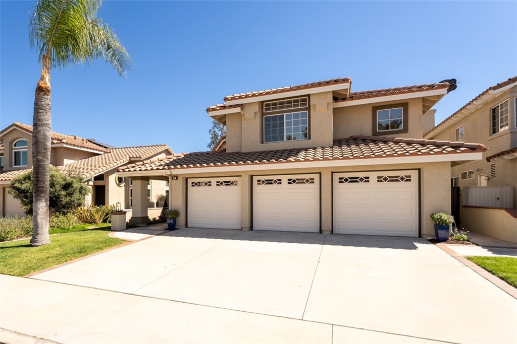 54 Sillero, Rancho Santa Margarita CA 92688 - photo 1