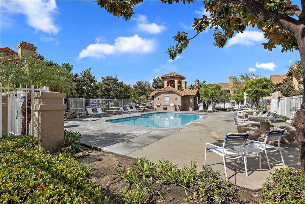 54 Vista La Cuesta, Rancho Santa Margarita CA 92688 - photo 23