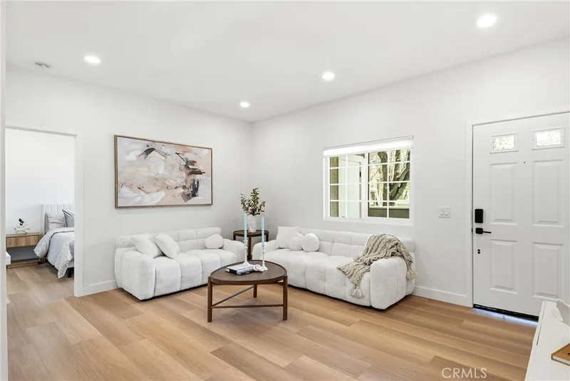 55 Via Cresta, Rancho Santa Margarita, CA 92688