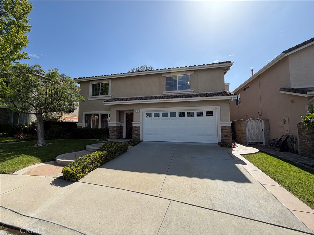 6 Hemingway Court, Rancho Santa Margarita CA 92679 - photo 1