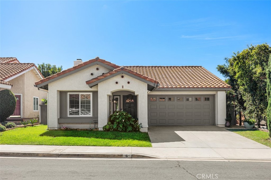Front Exterior | Single-Level Home - 6 Via Violeta, Rancho Santa Margarita CA 92688 - photo 1