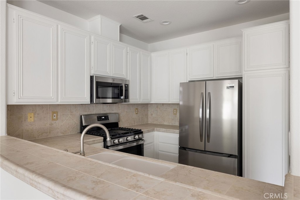 60 Seacountry Lane, Rancho Santa Margarita CA 92688 - photo 9