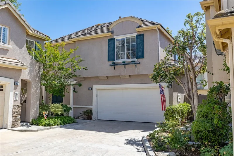 63 Poppyfield Lane, Rancho Santa Margarita, CA 92688