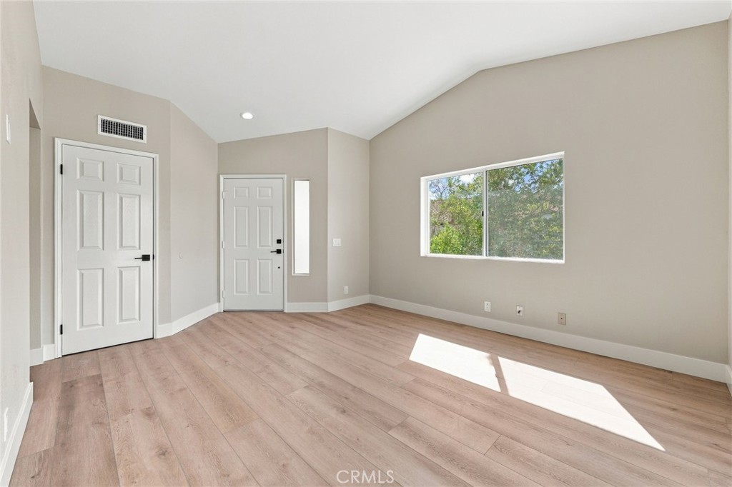 Living room - 67 Rabano, Rancho Santa Margarita CA 92688 - photo 5
