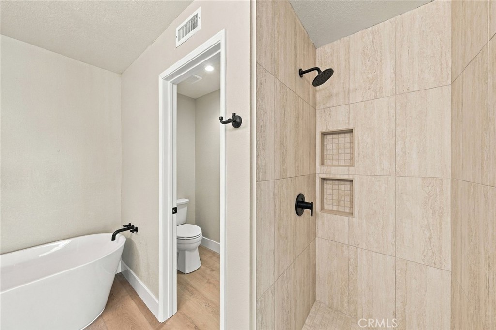 Primary bathroom - 67 Rabano, Rancho Santa Margarita CA 92688 - photo 30